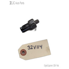 32V114 Engine Oil Pressure Sensor For 13-16 Hyundai Santa Fe Sport  2.4 9475037100