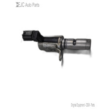 35H215 Variable Valve Timing Solenoid For 13-16 Ford Escape 1.6 CN1G6L713BC 35H215 Variable Valve Timing Solenoid For 13-16 Ford Escape 1.6 CN1G6L713BC