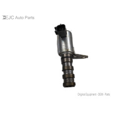 36H022 Variable Valve Timing Solenoid For 11-12 Ram 1500 5.7 53022338AA 36H022 Variable Valve Timing Solenoid For 11-12 Ram 1500 5.7 53022338AA