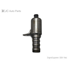 38M027 Variable Valve Timing Solenoid From 2017 Ford Fusion 2.5 38M027 Variable Valve Timing Solenoid From 2017 Ford Fusion 2.5