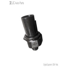 42V132 Engine Oil Pressure Sensor For 13-18 Hyundai Santa Fe  3.3 9475037100