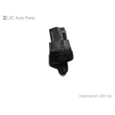 44T117 Engine Oil Pressure Sensor For 04-09 Toyota Prius  1.5