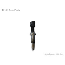 52F019 Cylinder Head Temperature Sensor For 13-16 Ford Fusion  2.5