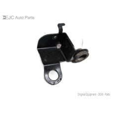 49V021 Engine Cover Bracket For 09-15 Nissan Rogue  2.5  Korea Built