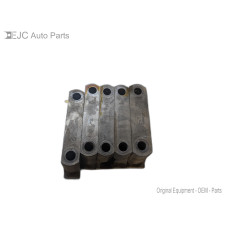 52W032 Engine Block Main Caps For 09-10 Nissan Cube  1.8