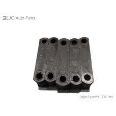 58E106 Engine Block Main Caps For 12-14 Nissan Cube  1.8