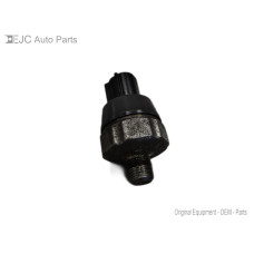 58E122 Engine Oil Pressure Sensor For 12-14 Nissan Cube  1.8