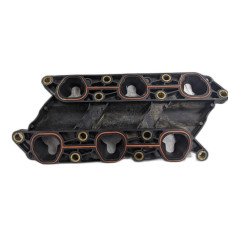 59M014 Lower Intake Manifold From 2001 Saturn L300  3.0