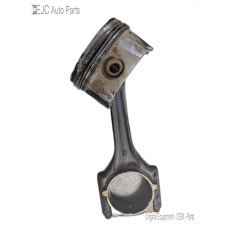 61R104 Piston and Connecting Rod Standard For 00-04 Volkswagen Golf  2.0