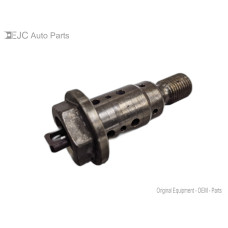 62F027 Camshaft Bolt Oil Control Valve For 14-18 Chevrolet Silverado 1500  5.3 12633123