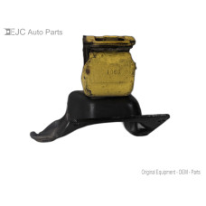62U008 Right Motor Mount From 2002 Ford Explorer  4.6