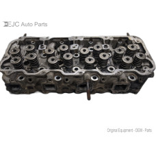 #PT05 Left Cylinder Head For 01-04 Chevrolet Silverado 2500 HD  6.6 97779578