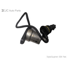 66K026 Low Oil Sending Unit For 14-18 Chevrolet Silverado 1500  5.3 12639127