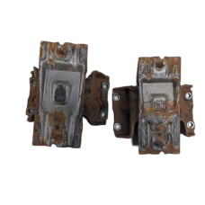 65F101 Motor Mount Brackets Pair From 2004 Ford F-350 Super Duty  6.8