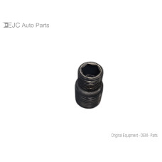 66Y118 Oil Filter Nut For 06-08 Toyota Rav4  2.4