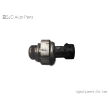 69J017 Engine Oil Pressure Sensor For 07-08 Chevrolet Silverado 2500 HD  6.0