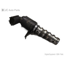 72P008 Exhaust Variable Valve Timing Solenoid For 14-15 Kia Sorento LX AWD 2.4