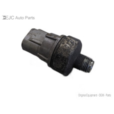 72J105 Engine Oil Pressure Sensor For 13-18 Toyota Rav4  2.5 835300E010