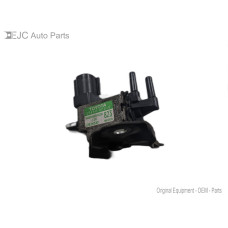74R005 Vacuum Switch For 07-09 Toyota FJ Cruiser  4.0 2586046010