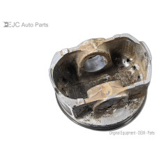 74G107 Right Piston For 15-16 Subaru Impreza  2.0