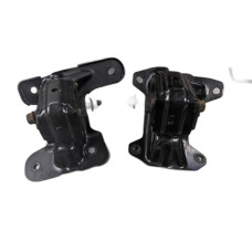 76X023 Motor Mounts Pair From 2011 Jeep Liberty  3.7