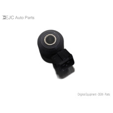 76A006 Knock Detonation Sensor For 04-06 Nissan Titan  5.6