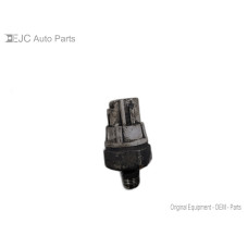 76G026 Engine Oil Pressure Sensor For 01-02 Toyota 4Runner  3.4
