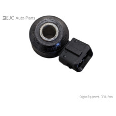 78W021 Knock Detonation Sensor For 08-09 Nissan Titan  5.6