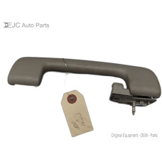 AVA083 Grip Handle For 07-08 Chevrolet Avalanche 5.3 Right Rear AVA083 Grip Handle For 07-08 Chevrolet Avalanche 5.3 Right Rear