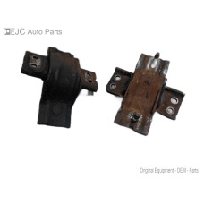 84F021 Motor Mounts Pair For 99-00 Ford F-350 Super Duty  7.3