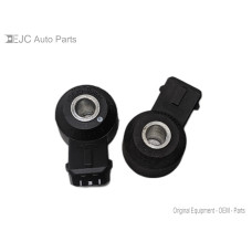 87J027 Knock Detonation Sensor For 06-08 Chrysler  300  5.7 05033316AA Set of 2