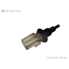 200M115 Coolant Temperature Sensor For 09-12 Toyota Rav4  2.5 8942233030 2AR-FE