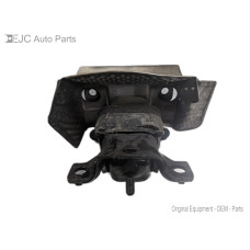 203P016 Right Motor Mount For 10-13 GMC Sierra 1500  5.3 15854940 LC9