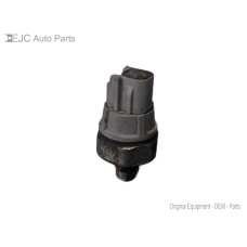 203Q114 Engine Oil Pressure Sensor For 13-14 Scion xD  1.8 835300E010 FWD