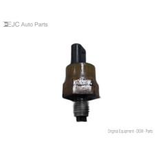 207Q103 Engine Oil Pressure Sensor For 13-17 BMW  X3  2.0  AWD
