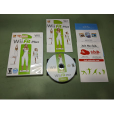 Wii Fit Plus Nintendo Wii Complete in Box