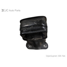 215Q019 Motor Mount For 06-08 Jeep Grand Cherokee  5.7 52090304AF Hemi