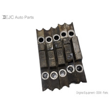 218Z007 Engine Block Main Caps For 05-06 Ford Expedition  5.4  4WD