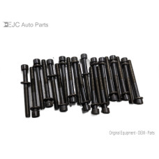 218C114 Cylinder Head Bolt Kit For 04-06 Nissan Titan  5.6 11056ZB00A 4WD