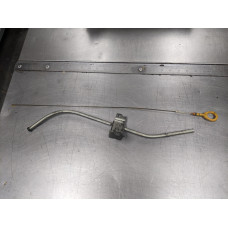 225X114 Engine Oil Dipstick With Tube For 11-16 Lexus CT200H  1.8 1530137010 Hybrid