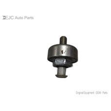 243R017 Knock Detonation Sensor For 03-04 Chevrolet Suburban 1500  5.3 10456603 4wd