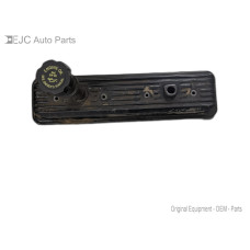 05A221 Right Valve Cover For 96-99 Chevrolet k1500  5.7  Gas Passenger Side