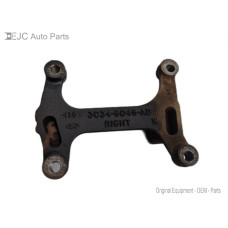 07G104 Right Motor Mount Bracket From 2005 Ford F-250 Super Duty  6.0 3C346046AB Diesel