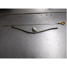 260D324 Engine Oil Dipstick With Tube For 13-18 Toyota Rav4  2.5 1530136032 Gas