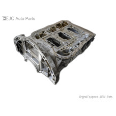 GYL302 Upper Engine Oil Pan For 12-13 Kia Sorento  2.4  Gas