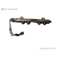 271L309 Right Fuel Rail For 06-07 Chevrolet Silverado 2500 HD  6.6 8973613524 Diesel