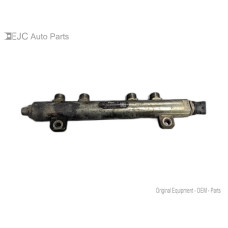 277M304 Right Fuel Rail For 06-07 Chevrolet Silverado 2500 HD  6.6 8973613524 Diesel