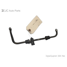 278Z325 Regulator to Right Fuel Rail For 01-04 GMC Sierra 2500 HD  6.6  Diesel
