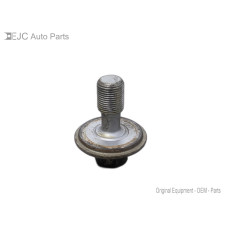 280S304 Crankshaft Pulley Bolt For 07-09 Toyota Tundra  4.7  Gas