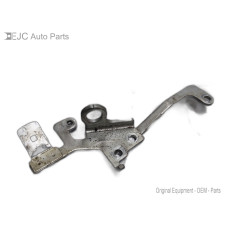 213Q132 Engine Lift Bracket For 10-11 Subaru Outback  2.5  Gas